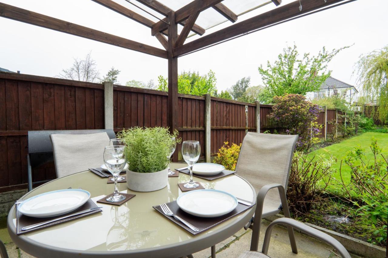 Strawberry Fields House - Air Host & - 3 Bedroom Liverpool